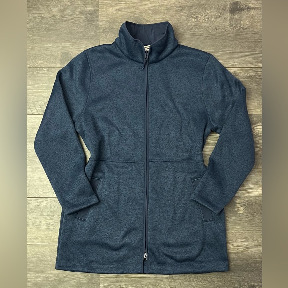 Women’s Blue Zip Front Fleece Jacket – Size L (NWOT)